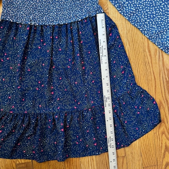 Umgee Women’s Blue Floral Smocked Long Sleeve Square Neck Dress Size Small - Picture 14 of 15